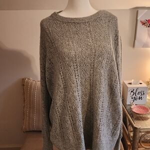 Liz Claiborne Elegant Gray Sweater